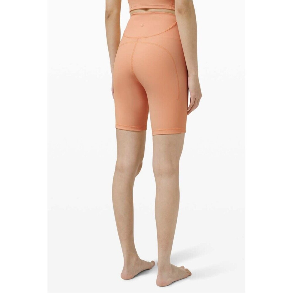 Lululemon Women’s 2021 Ribbed Contoured High Rise Short 8” Size 4 Peach